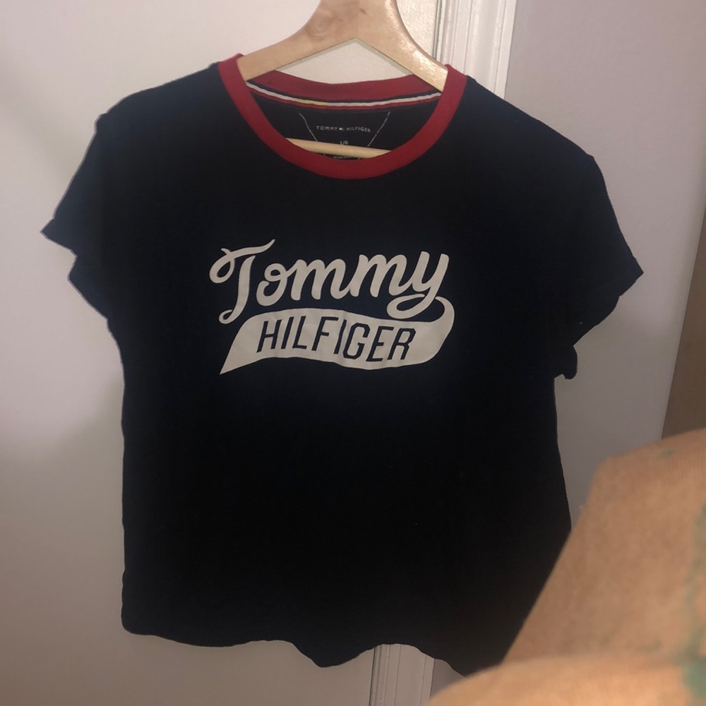 tommy hilfiger ringer tee!!
